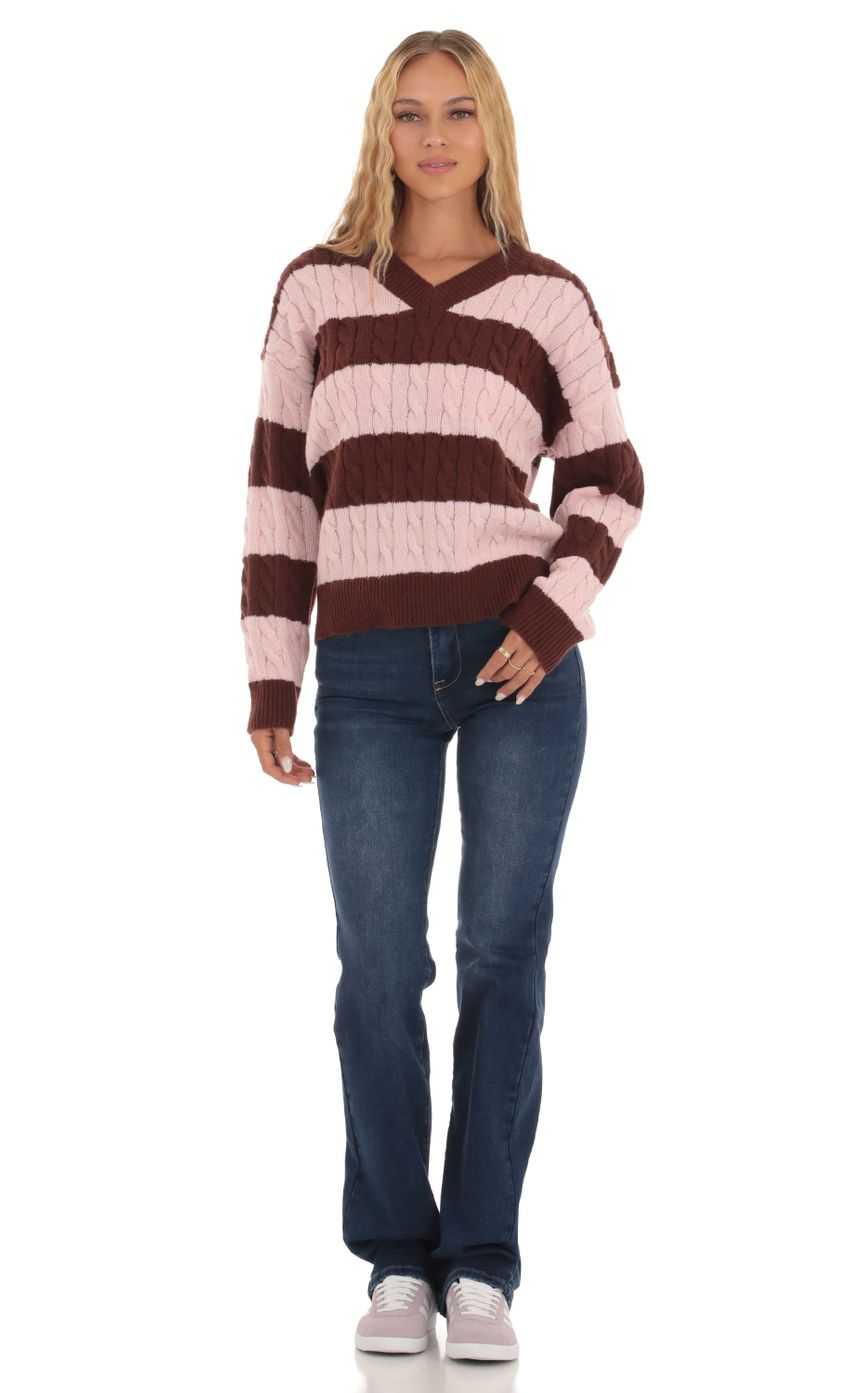 Picture Cable Knit Jumper in Pink and Brown. Source: https://media-img.lucyinthesky.com/data/Sep23/850xAUTO/099b5efa-3823-4c78-830f-693144350642.jpg