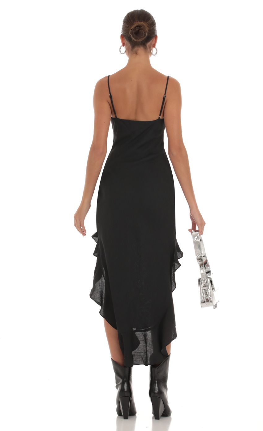 Picture High Low Dress in Black. Source: https://media-img.lucyinthesky.com/data/Sep23/850xAUTO/579cdcbf-a5fb-4301-aba6-e423a6d4d55a.jpg