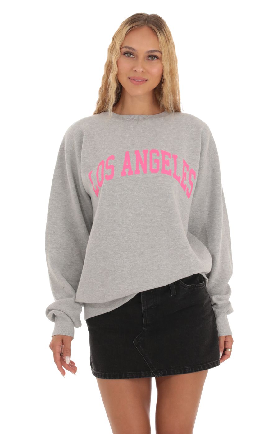 Picture Los Angeles Crewneck in Grey. Source: https://media-img.lucyinthesky.com/data/Sep23/850xAUTO/5e7b7cf3-595c-4e07-a388-6ba85a3ddaaa.jpg
