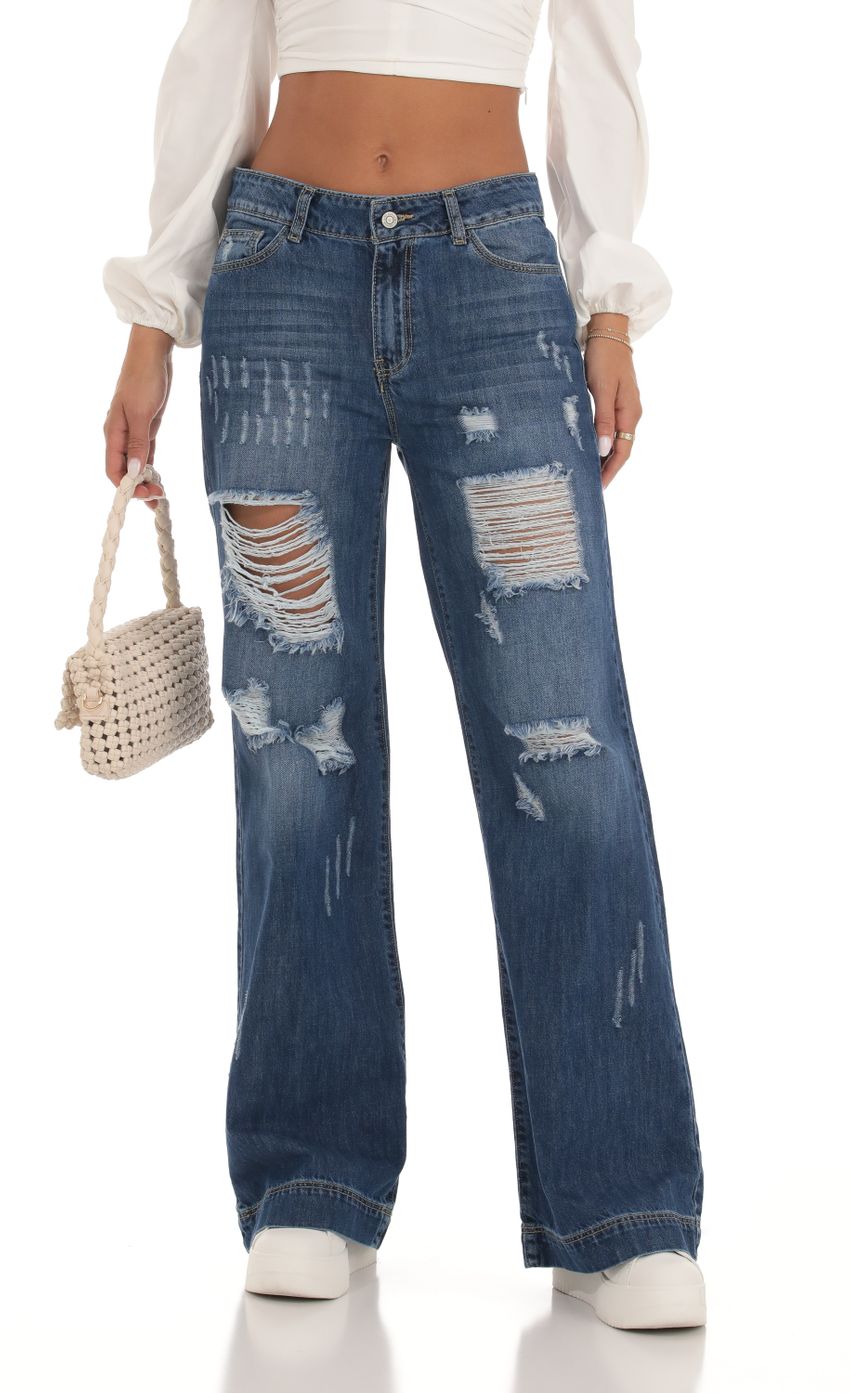 Picture Distressed Jeans. Source: https://media-img.lucyinthesky.com/data/Sep23/850xAUTO/6878751e-1f6a-4411-8f52-d7d819ae9a2a.jpg