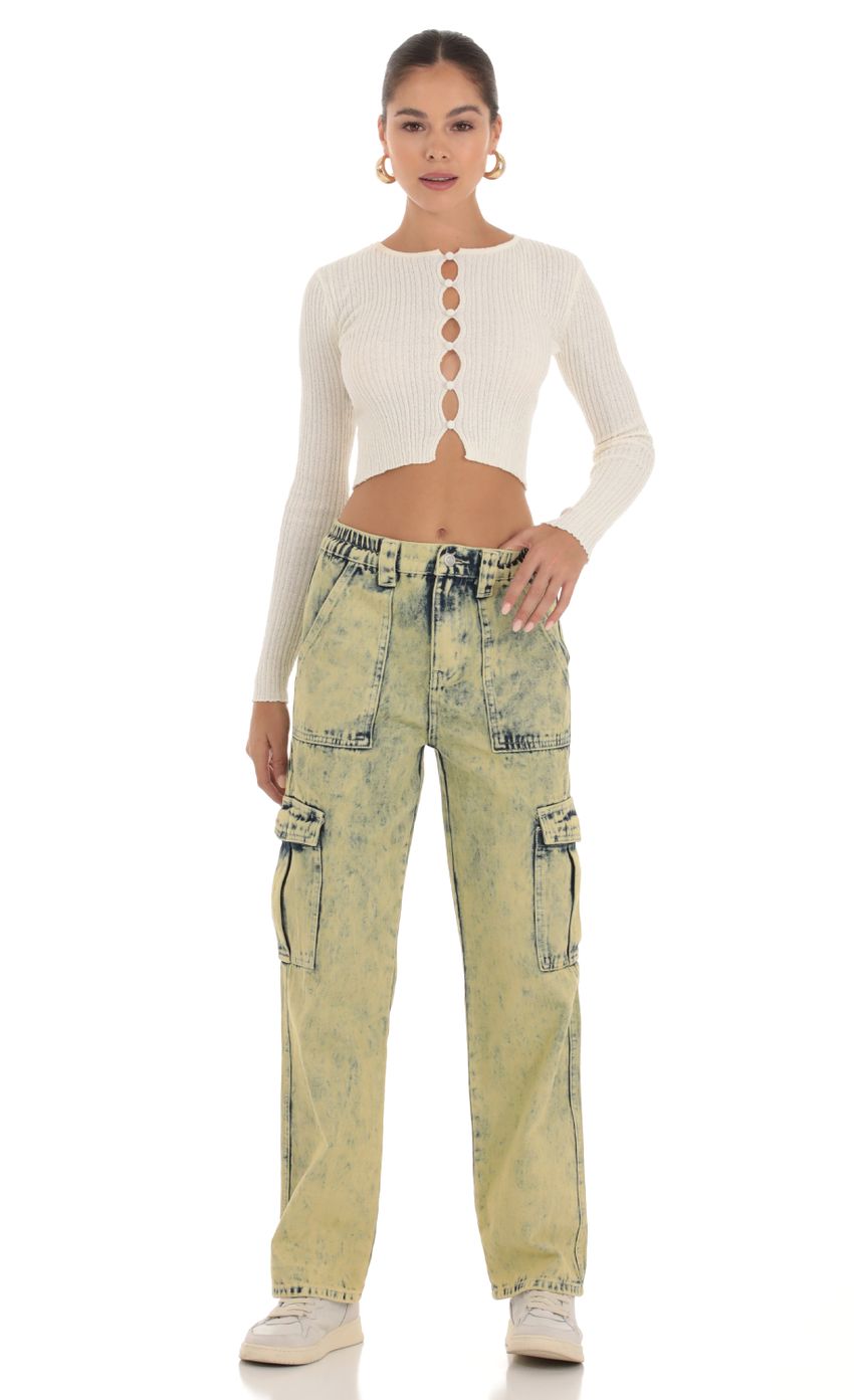 Picture Acid Wash Denim Jeans in Yellow. Source: https://media-img.lucyinthesky.com/data/Sep23/850xAUTO/8d605b49-b5fa-463f-bbb6-520e031217eb.jpg