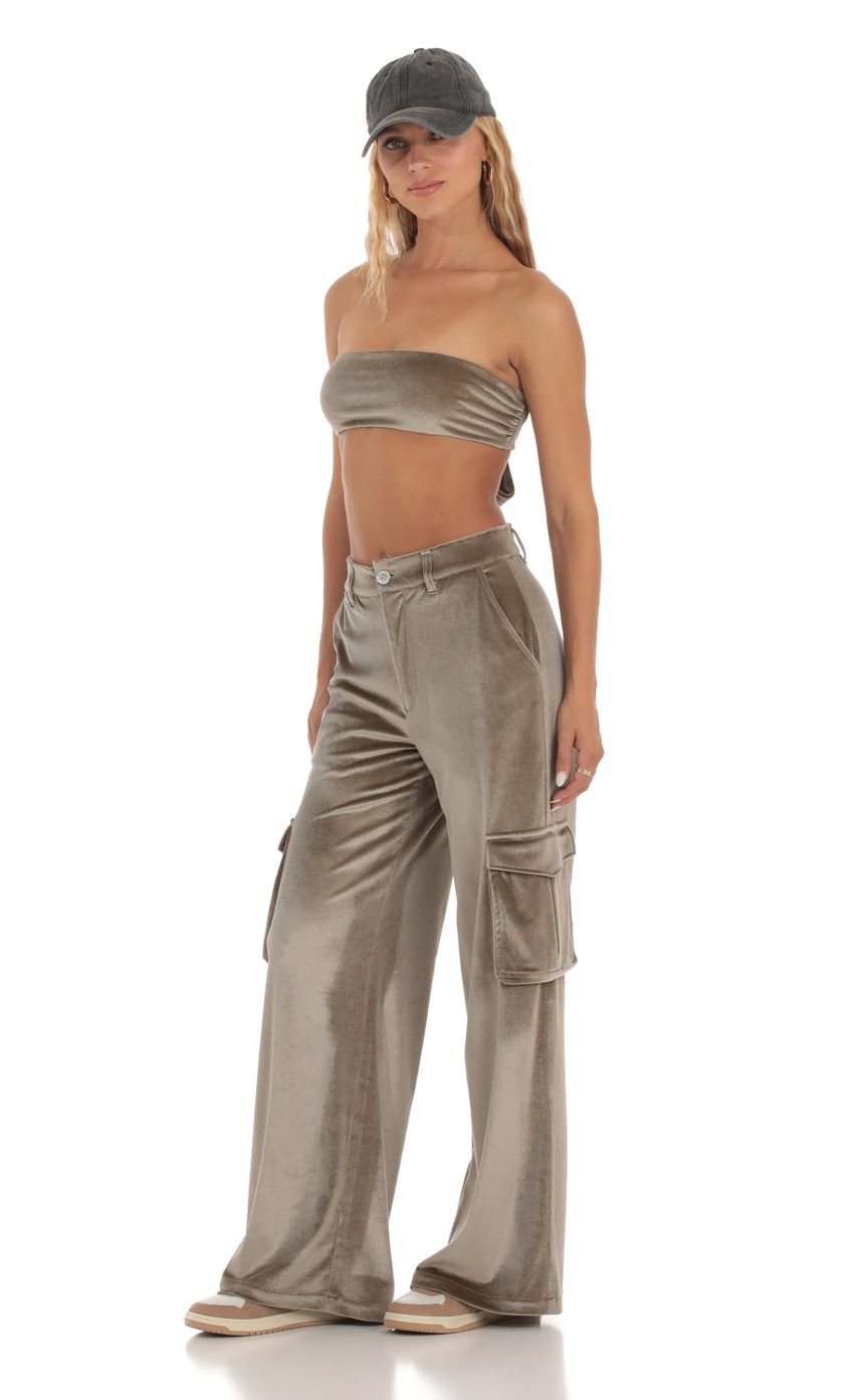 Picture Velvet Cargo Two Piece Set in Taupe. Source: https://media-img.lucyinthesky.com/data/Sep23/850xAUTO/bfbb7c51-71e9-4fe2-9884-7c62618427c3.jpg