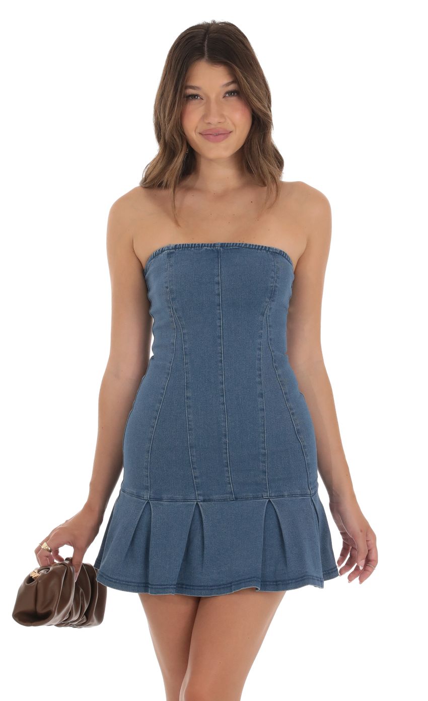Picture Strapless Pleated Dress in Denim. Source: https://media-img.lucyinthesky.com/data/Sep23/850xAUTO/c4ccec4c-1035-4b68-9f9e-8e37d27dab21.jpg