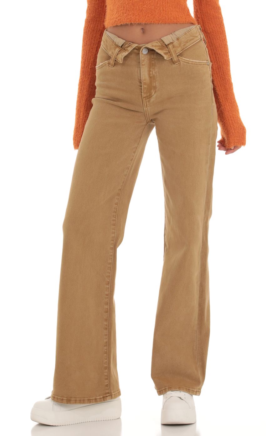 Picture Denim Jeans in Brown. Source: https://media-img.lucyinthesky.com/data/Sep23/850xAUTO/ec9e5abe-6516-4c5c-9b8b-15def6ccac43.jpg