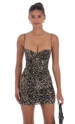 Picture Mesh Front Twist Bodycon Dress in Cheetah Print. Source: https://media-img.lucyinthesky.com/data/Sep24/150xAUTO/8b8cfd17-dd6f-4e43-9c83-46f7d53a4520.jpg