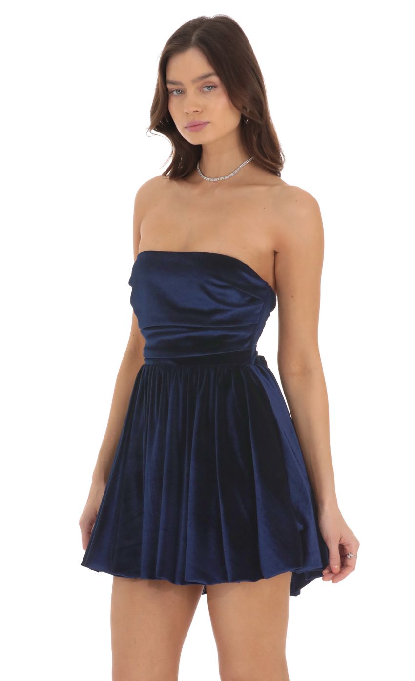 Picture Velvet Strapless Bubble Dress in navy. Source: https://media-img.lucyinthesky.com/data/Sep24/850xAUTO/240625a7-4cd7-4a48-84cb-458441d63abf.jpg