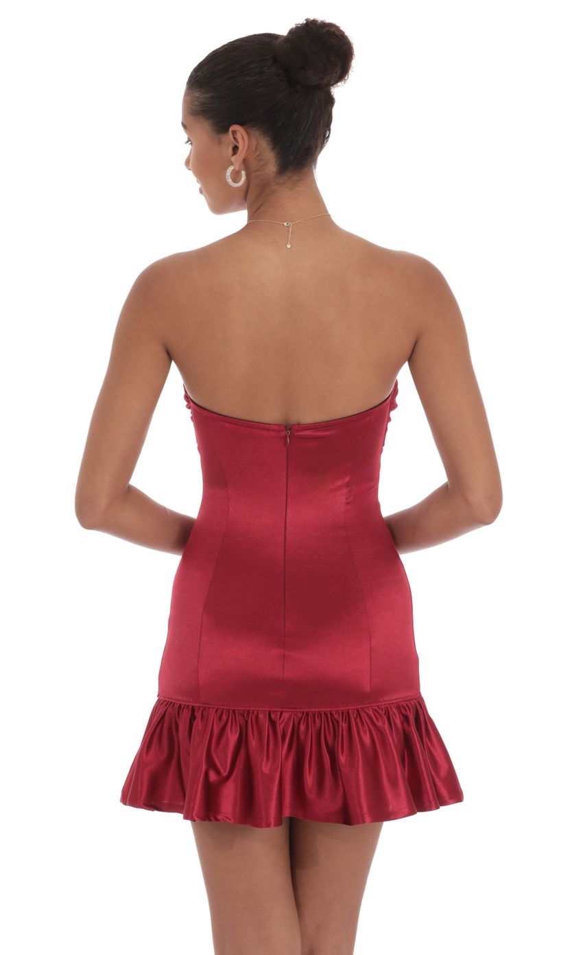 Picture Cutout Satin Starpless Dress in Maroon. Source: https://media-img.lucyinthesky.com/data/Sep24/850xAUTO/7ac70caf-87dd-4e44-b9b0-63ec73d7d174.jpg