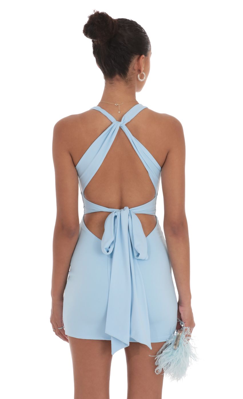 Picture Twist Open Back Dress in Light Blue. Source: https://media-img.lucyinthesky.com/data/Sep24/850xAUTO/a7404788-919e-4d46-874c-ee0c73b4b9f3.jpg