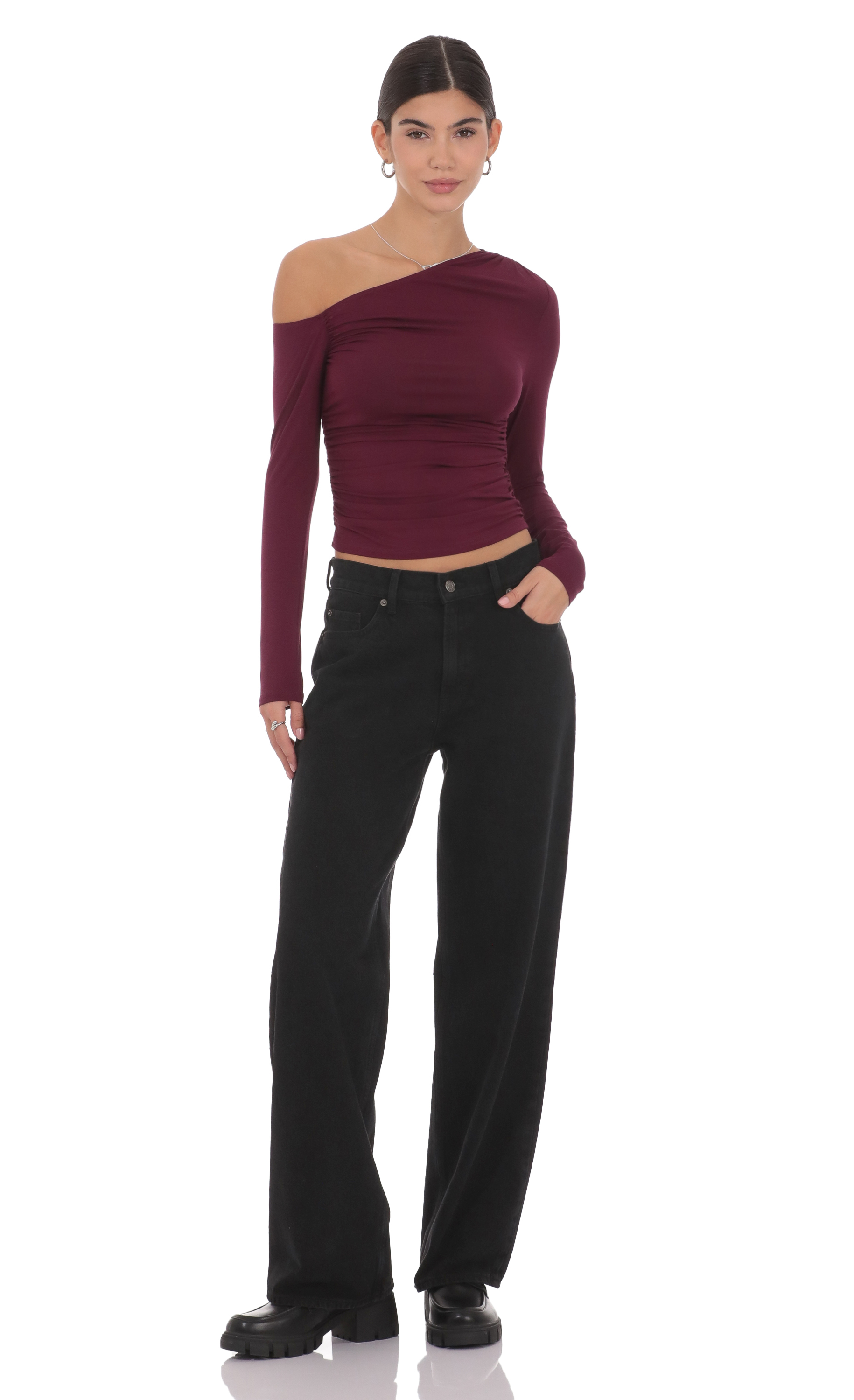 Mid Rise Baggy Jeans in Black