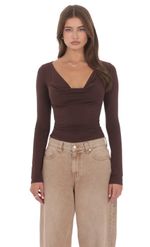 Изображение товара для Топ с драпированным воротом и длинными рукавами