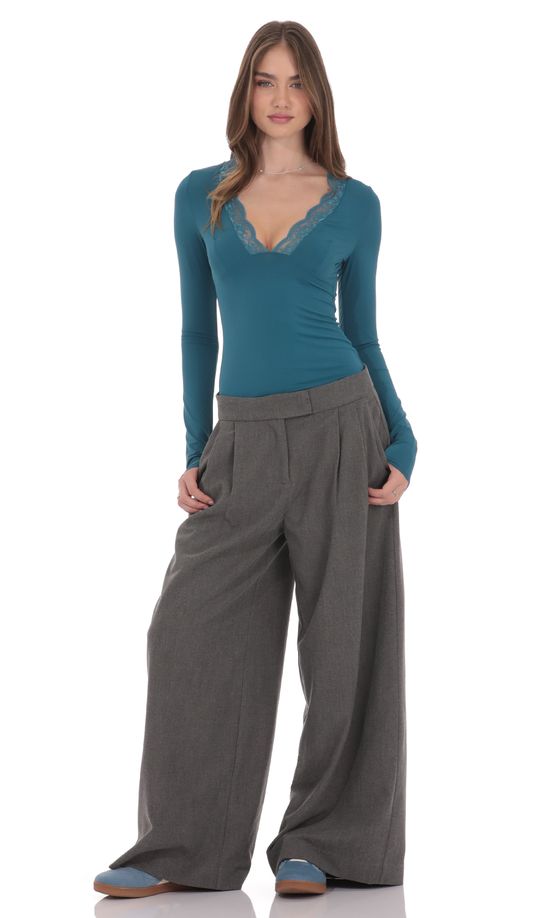 Pleated Baggy Trousers in Grey