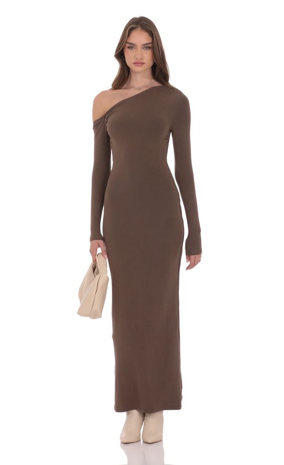 Off Shoulder Long Sleeve Maxi Dress in Brown