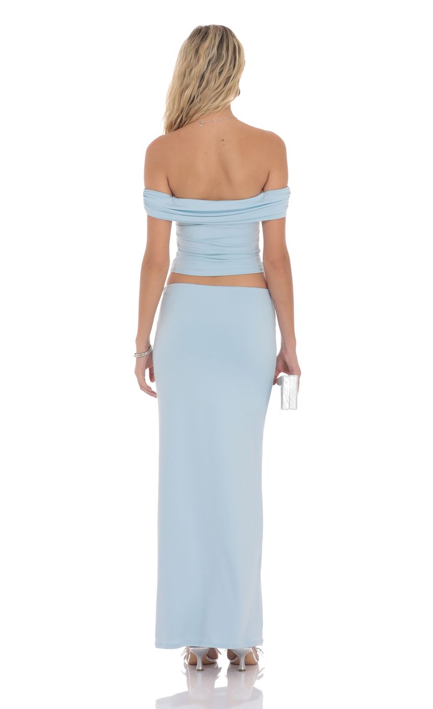 Picture Embellished Skirt in Light Blue. Source: https://media-img.lucyinthesky.com/data/product-media/850xAUTO/086fb881-d148-412b-85ac-8961ab09dcf1.jpg