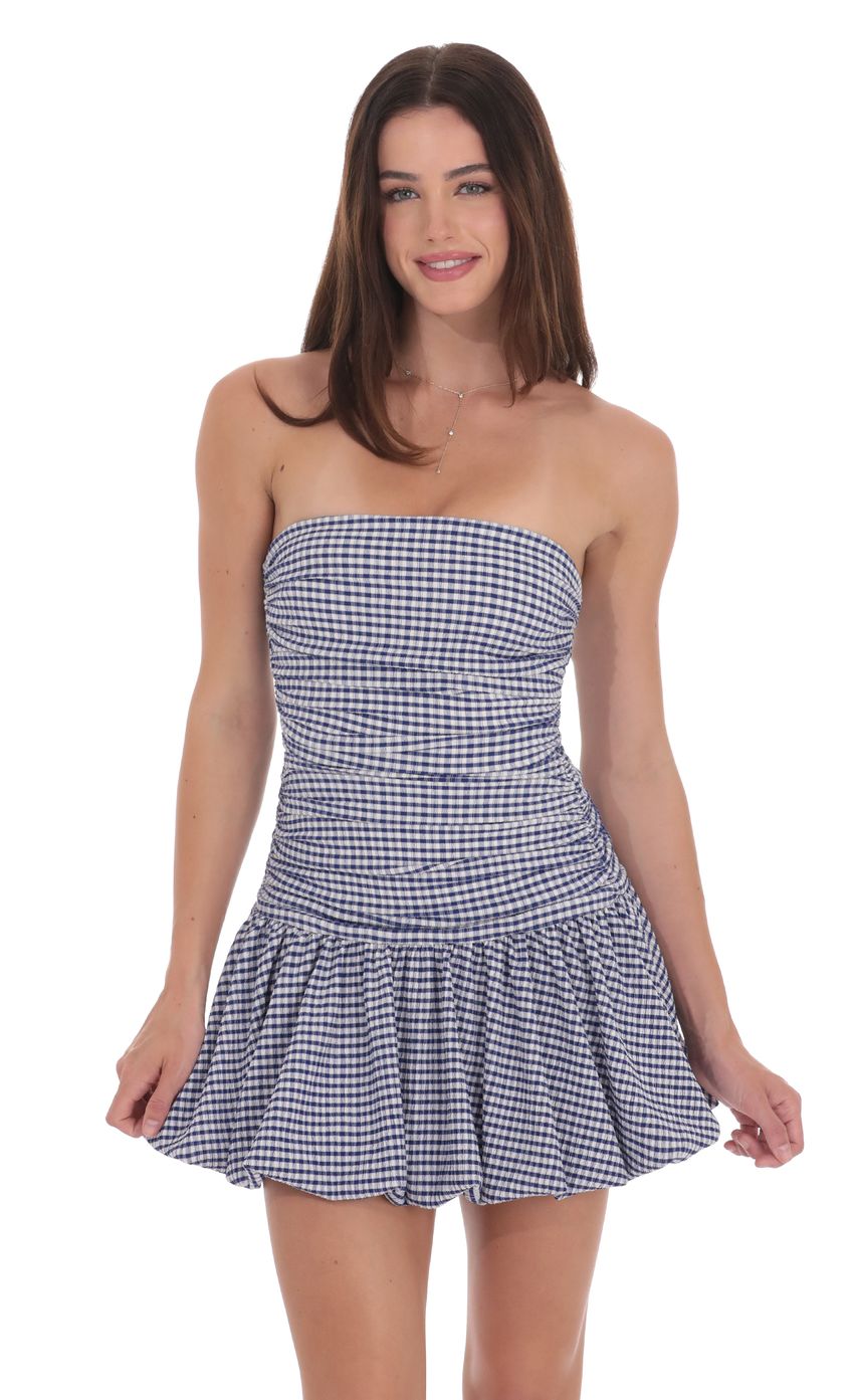 Picture Gingham Strapless Bubble Dress in White and Blue. Source: https://media-img.lucyinthesky.com/data/product-media/850xAUTO/1920d508-2a2e-45b4-b883-6a668a04cb92.jpg