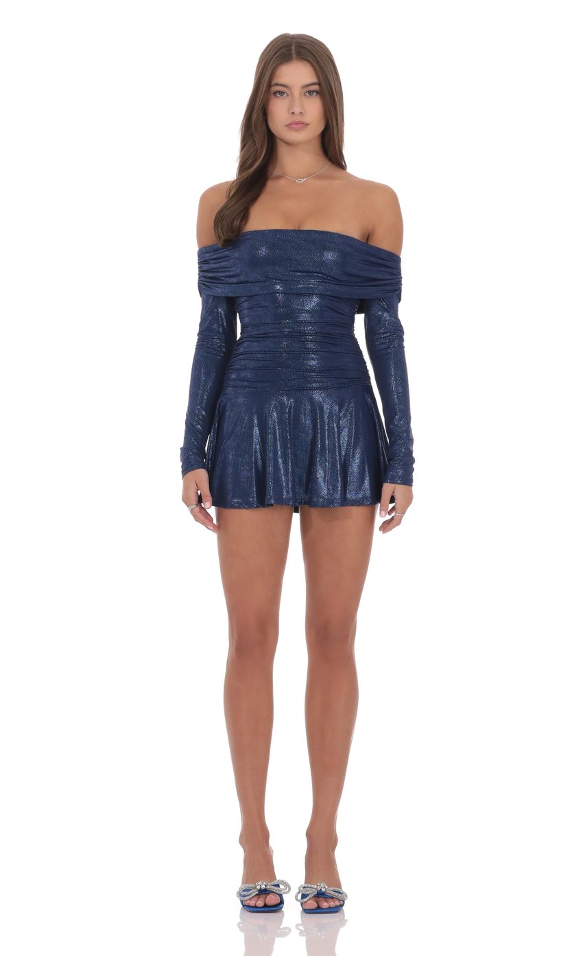 Изображение товара для Платье с открытыми плечами и расклёшенным силуэтом