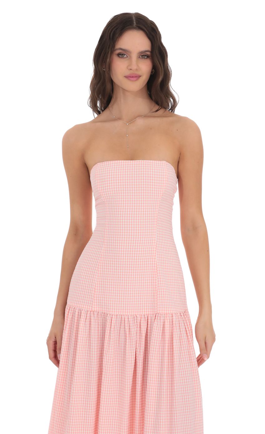 Picture Gingham Strapless Drop Waist Maxi Dress in Pink. Source: https://media-img.lucyinthesky.com/data/product-media/850xAUTO/2a4c8924-2c7f-4c2c-9075-edf657f5081b.jpg