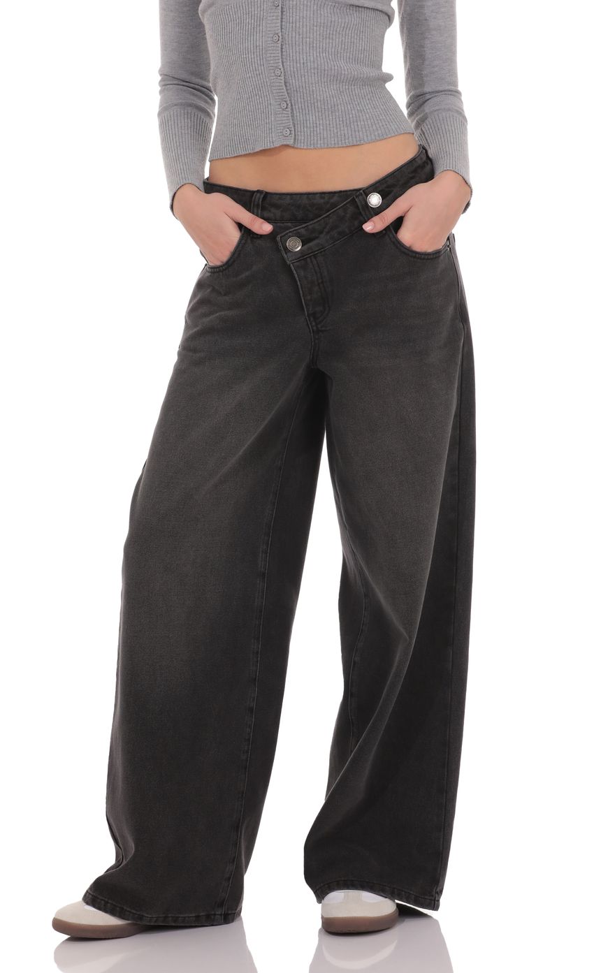 Product image for Crossover Baggy Jeans in Faded Black