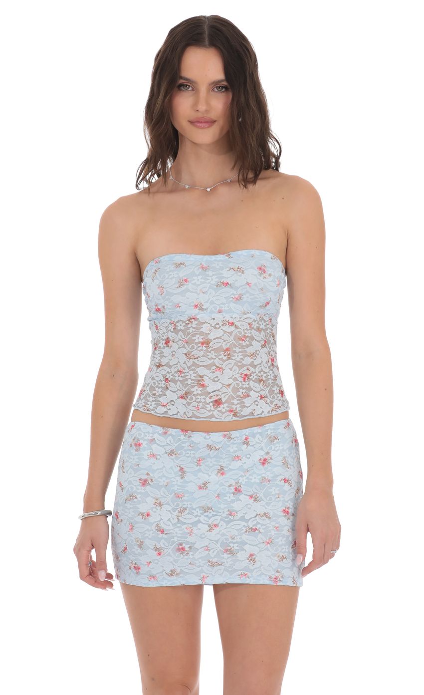 Picture Floral Lace Bodycon Two Piece Set in Blue. Source: https://media-img.lucyinthesky.com/data/product-media/850xAUTO/32cbf773-84be-485c-8976-7ec84499948b.jpg