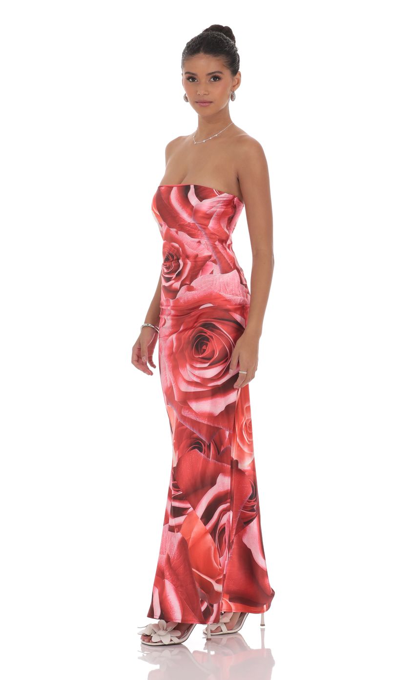 Picture Rose Strapless Maxi Dress in Red. Source: https://media-img.lucyinthesky.com/data/product-media/850xAUTO/4ce296a4-b5c6-4f16-b9c5-15ab6af6e53e.jpg