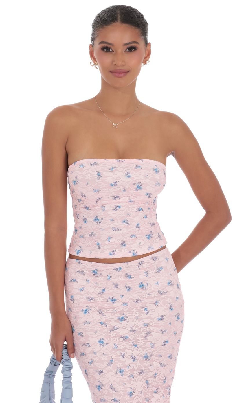 Picture Strapless Floral Lace Two Piece Set in Pink. Source: https://media-img.lucyinthesky.com/data/product-media/850xAUTO/4f39c8f3-6328-4cdd-82bc-637cd8432285.jpg