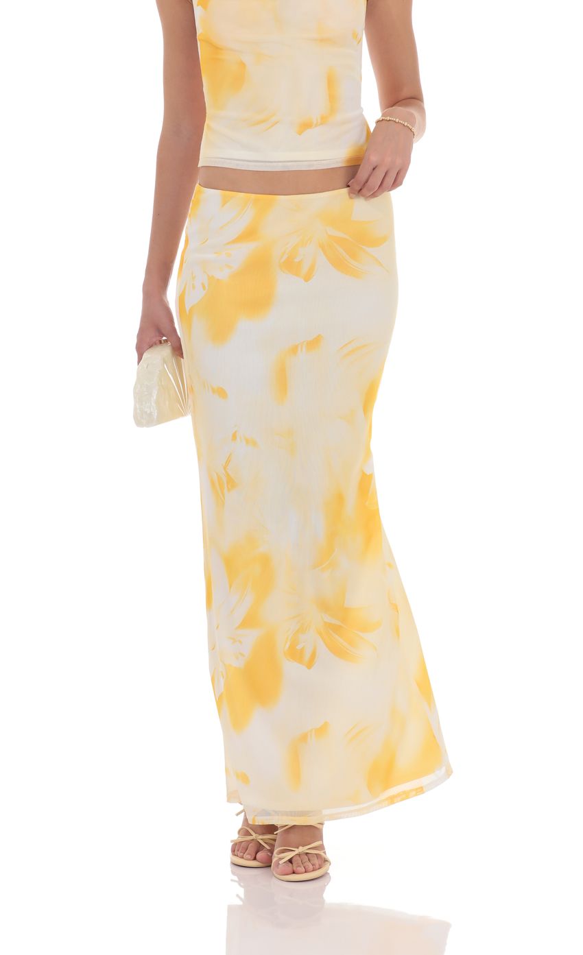 Picture Floral Cowl Neck Two Piece Set in Yellow. Source: https://media-img.lucyinthesky.com/data/product-media/850xAUTO/63e96688-855e-4bb3-a89c-e6a9d137ab57.jpg