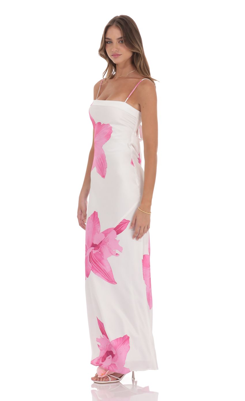 Picture Satin Floral Open Back Maxi Dress in White. Source: https://media-img.lucyinthesky.com/data/product-media/850xAUTO/6ca98479-ae89-45ec-a2d4-5a846a7a04af.jpg
