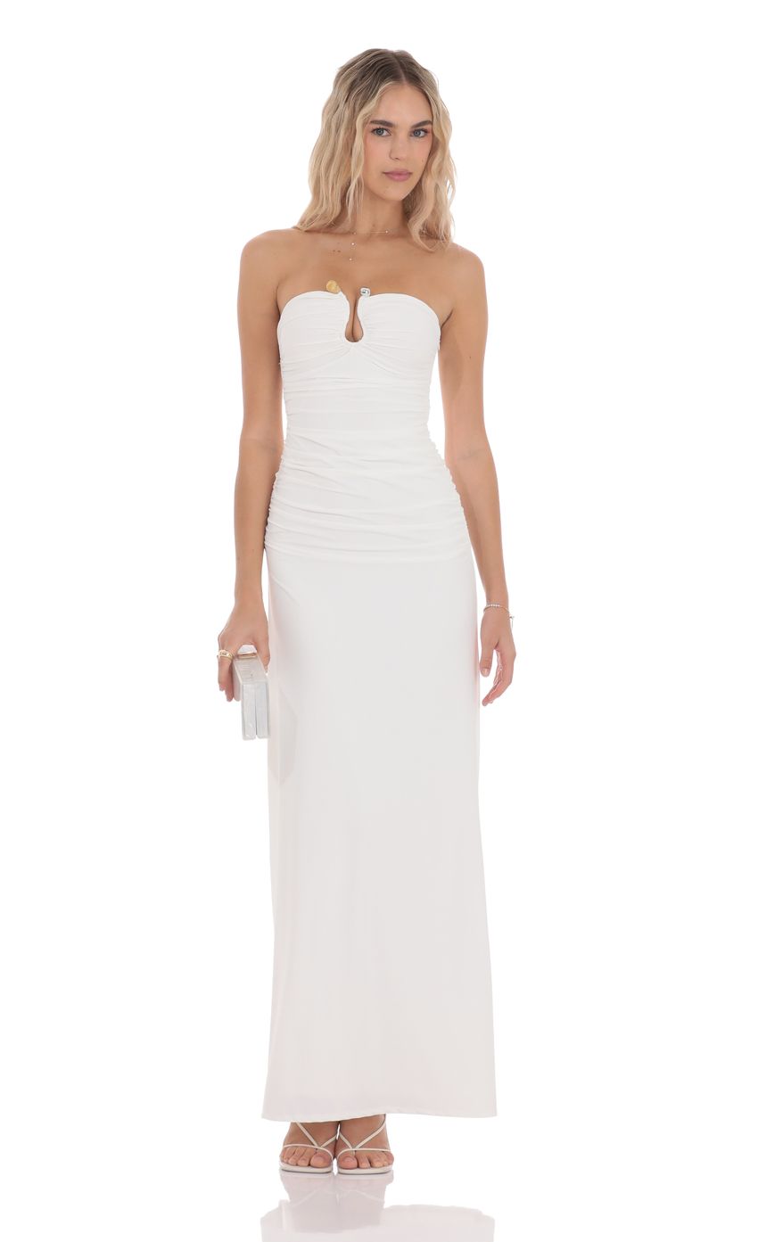 Picture Embellished Strapless Maxi Dress in White. Source: https://media-img.lucyinthesky.com/data/product-media/850xAUTO/762a57e9-02b7-42d6-8245-1b6b1d702990.jpg
