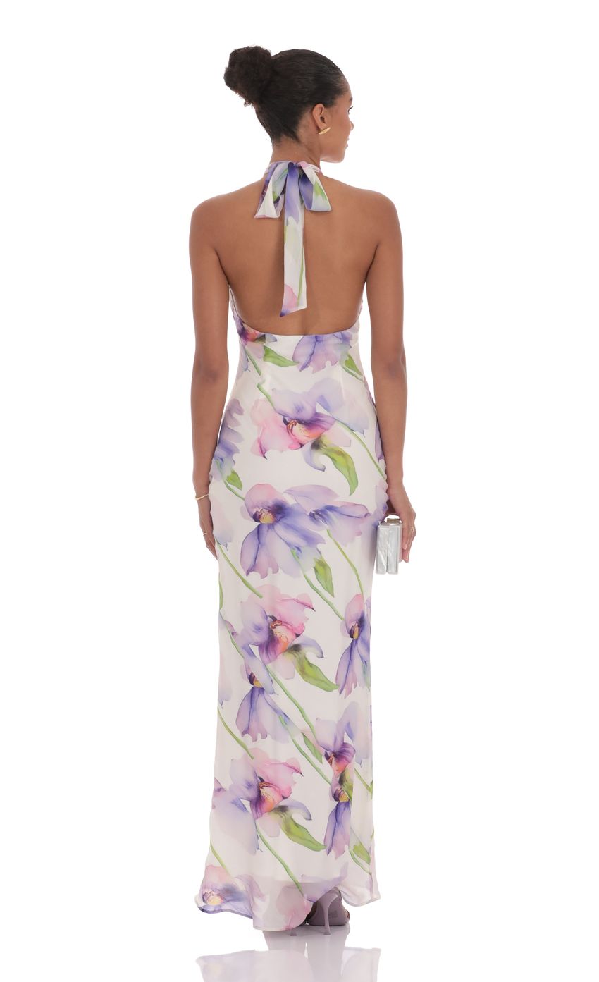 Picture Floral Mock Neck Maxi Dress in White. Source: https://media-img.lucyinthesky.com/data/product-media/850xAUTO/7b328bca-2951-4f02-aef6-609c760da4ed.jpg