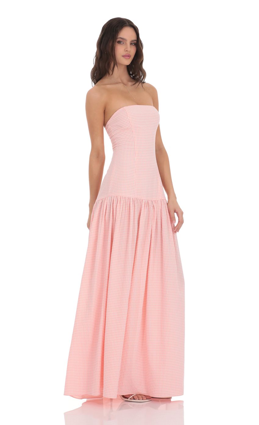 Picture Gingham Strapless Drop Waist Maxi Dress in Pink. Source: https://media-img.lucyinthesky.com/data/product-media/850xAUTO/7eebb10e-e1aa-4c0e-9ce8-6eee2f832f55.jpg