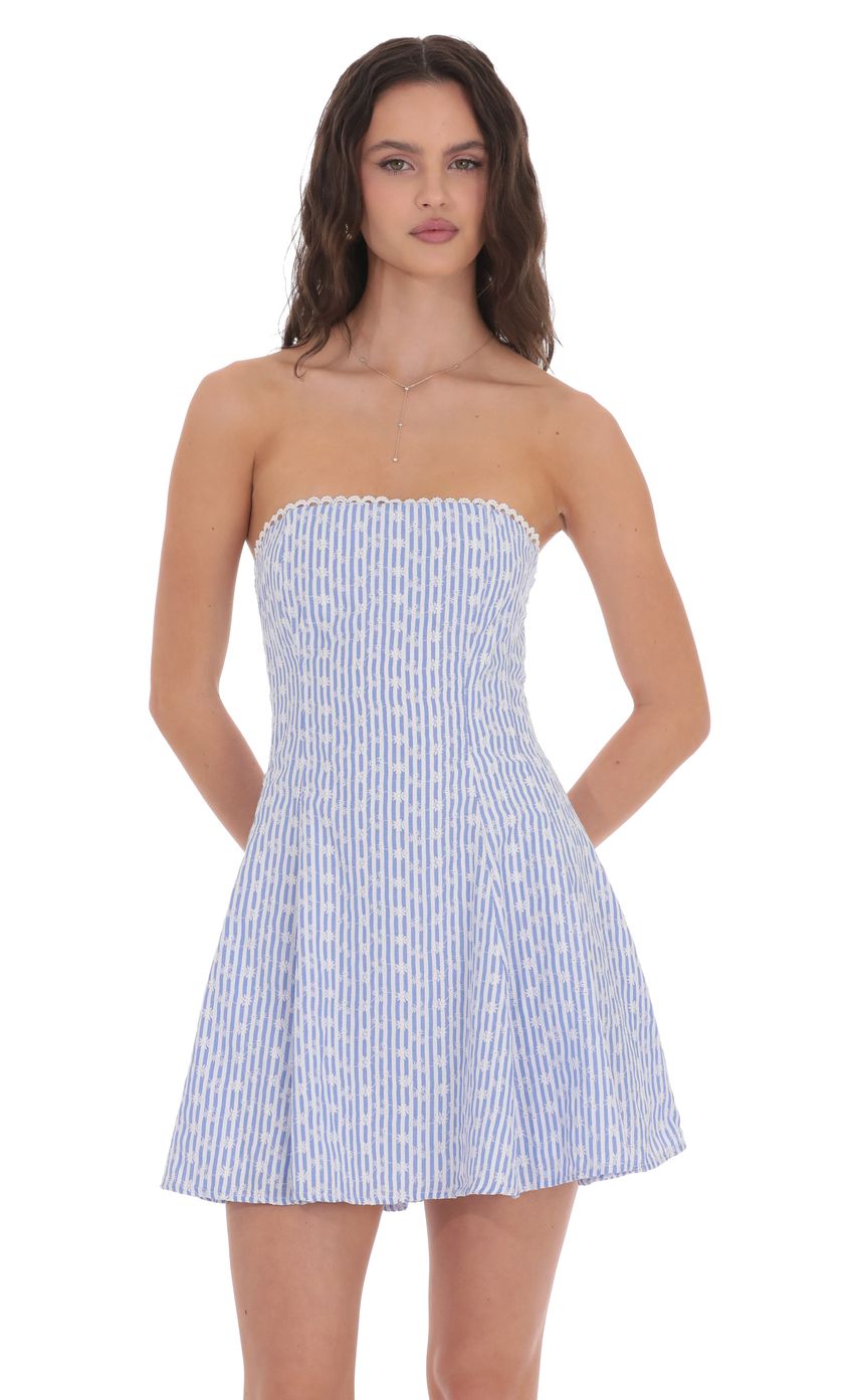 Picture Striped Floral Strapless Dress in Blue and White. Source: https://media-img.lucyinthesky.com/data/product-media/850xAUTO/86ee2ad1-1958-4d99-be80-d67472b05bb8.jpg
