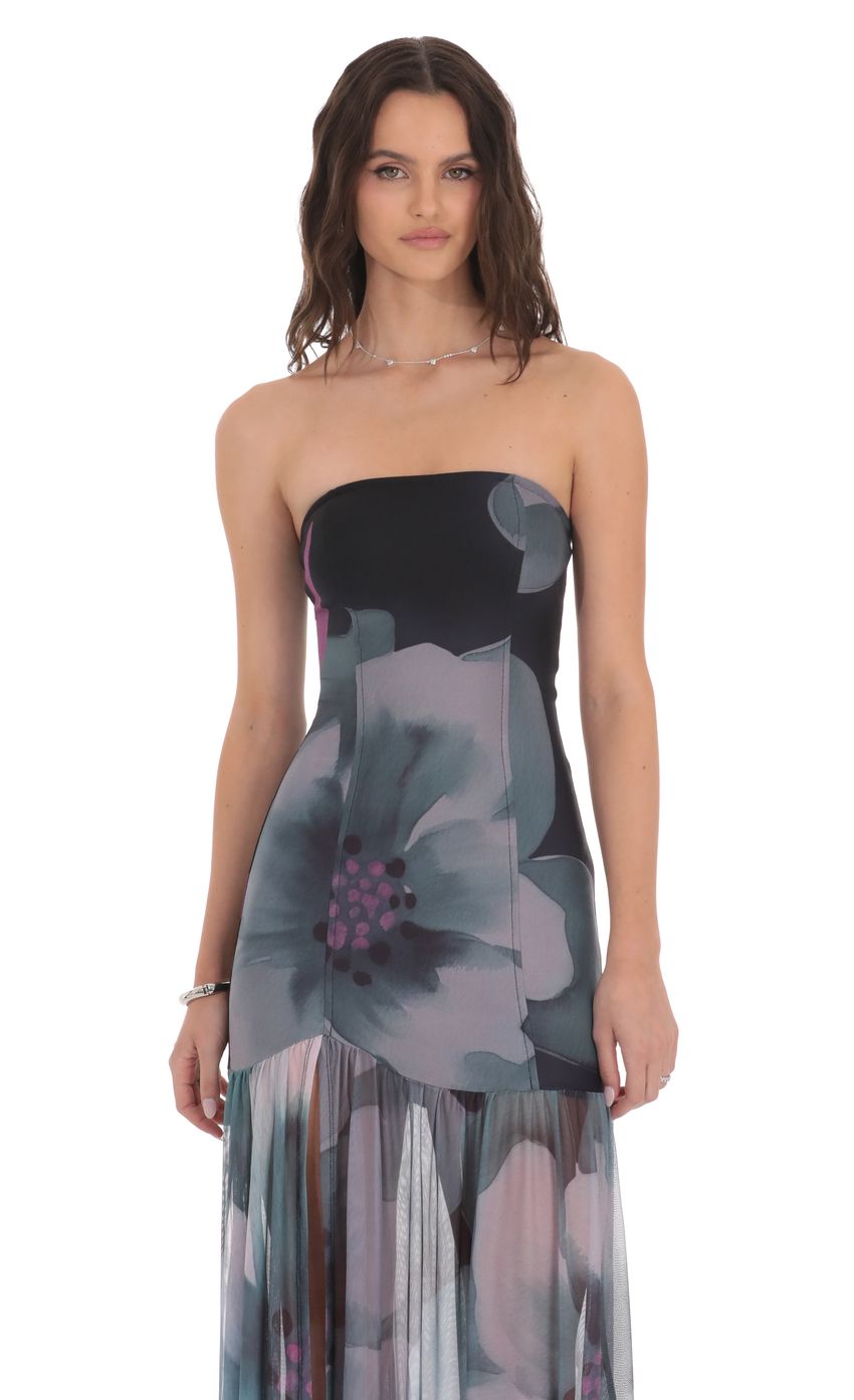 Picture Foral Mesh Strapless Maxi Dress in Navy. Source: https://media-img.lucyinthesky.com/data/product-media/850xAUTO/9054f4fb-8a45-410a-b07c-fa5821fa71e6.jpg
