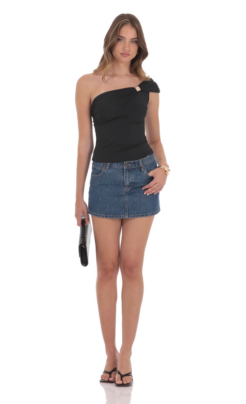 Picture Embellished Capped One Shoulder Top in Black. Source: https://media-img.lucyinthesky.com/data/product-media/850xAUTO/964210ac-887f-4446-9458-2073188e5f07.jpg