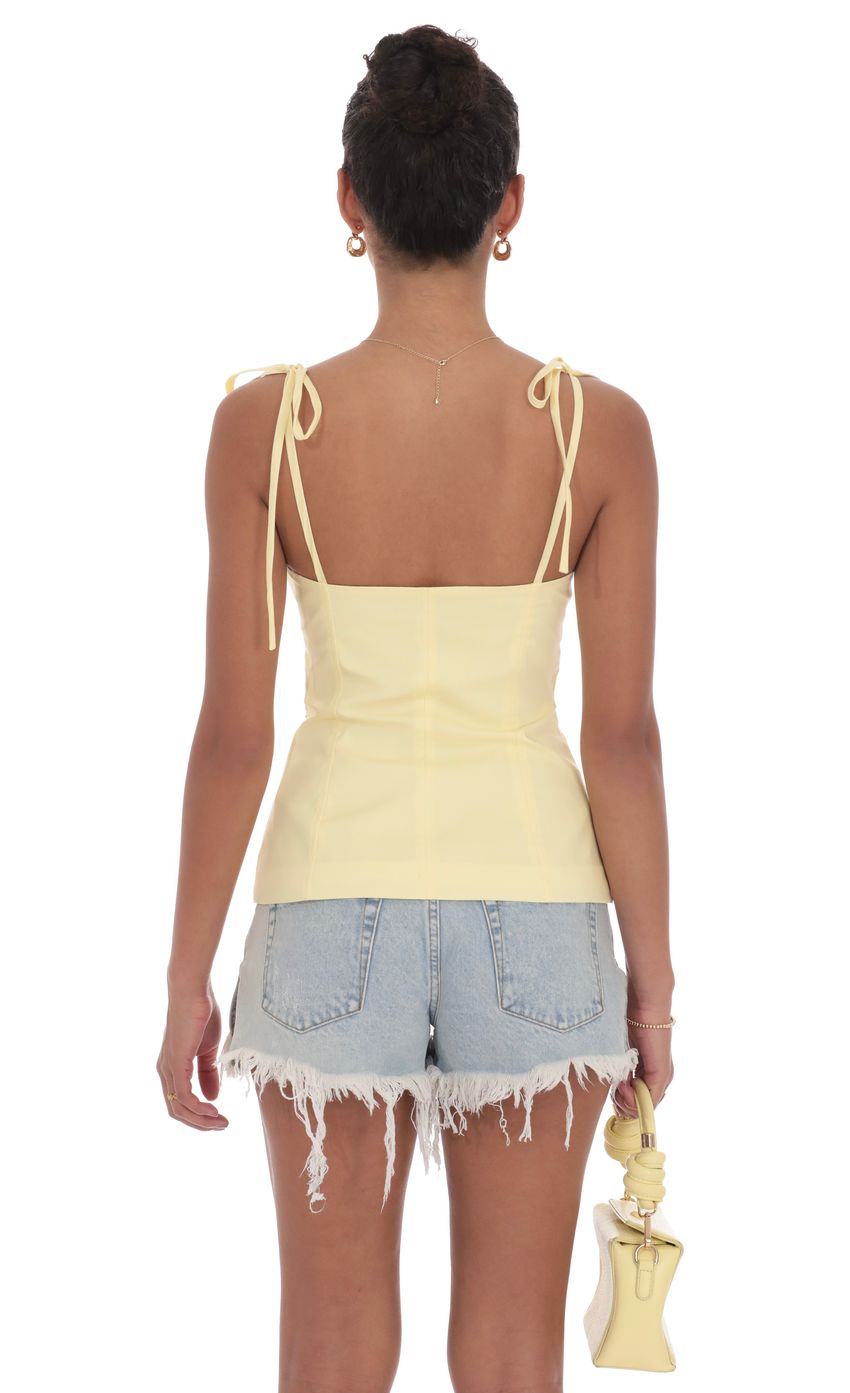 Picture Flare Top in Yellow. Source: https://media-img.lucyinthesky.com/data/product-media/850xAUTO/a1ea1d19-b660-4050-b7c9-ad37e5bd8c48.jpg