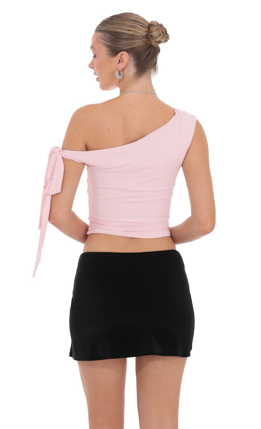 Picture Velvet Skirt in Black. Source: https://media-img.lucyinthesky.com/data/product-media/850xAUTO/aed85967-16e4-4648-b0d4-b8b7ac5265fd.jpg