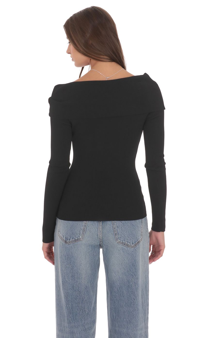 Изображение товара для Джемпер с асимметричным вырезом в черном цвете