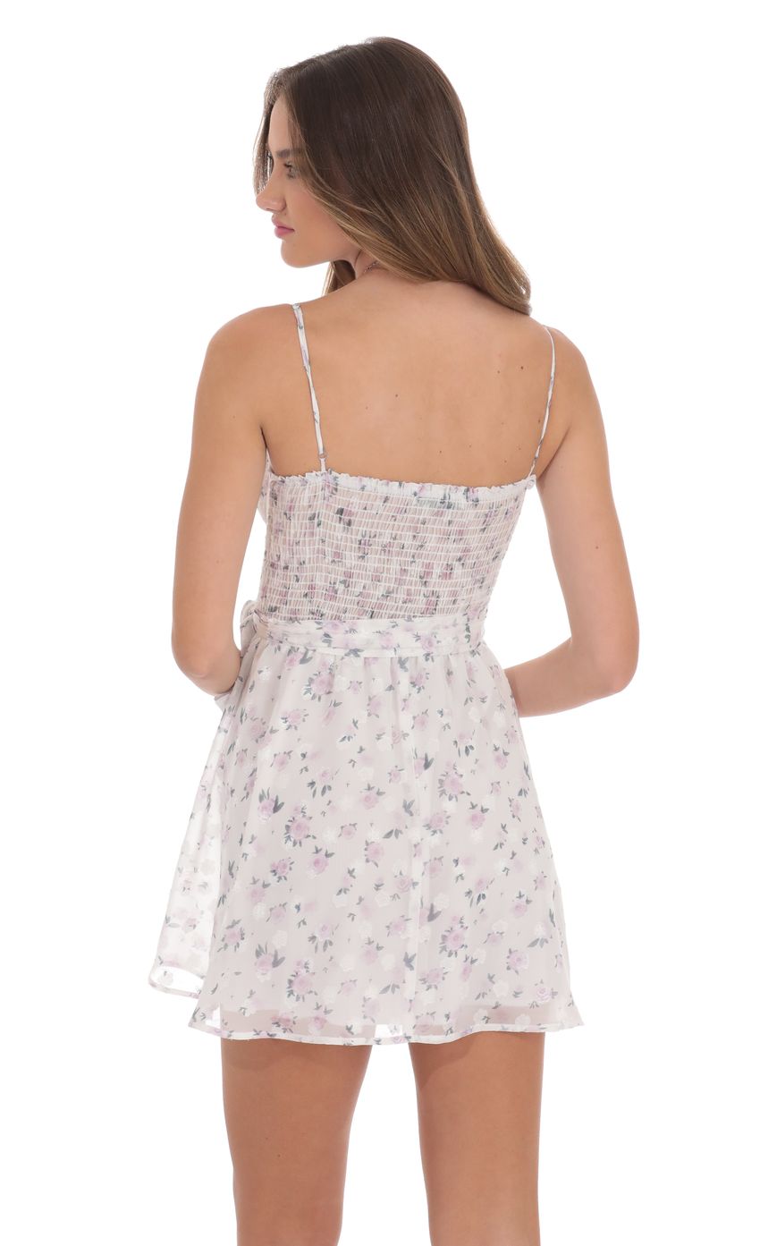 Picture Floral Corset A-line Dress in White. Source: https://media-img.lucyinthesky.com/data/product-media/850xAUTO/b7fbdaa2-5662-472a-a37a-7db02b4364cc.jpg
