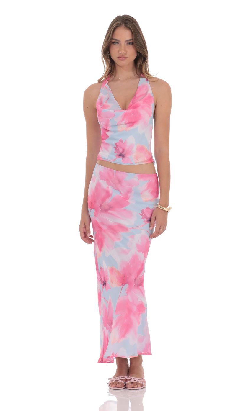 Picture Floral Cowl Neck Halter Top in Blue and Pink. Source: https://media-img.lucyinthesky.com/data/product-media/850xAUTO/c0e71fc0-6e1b-49c4-976c-03a7178ada7f.jpg