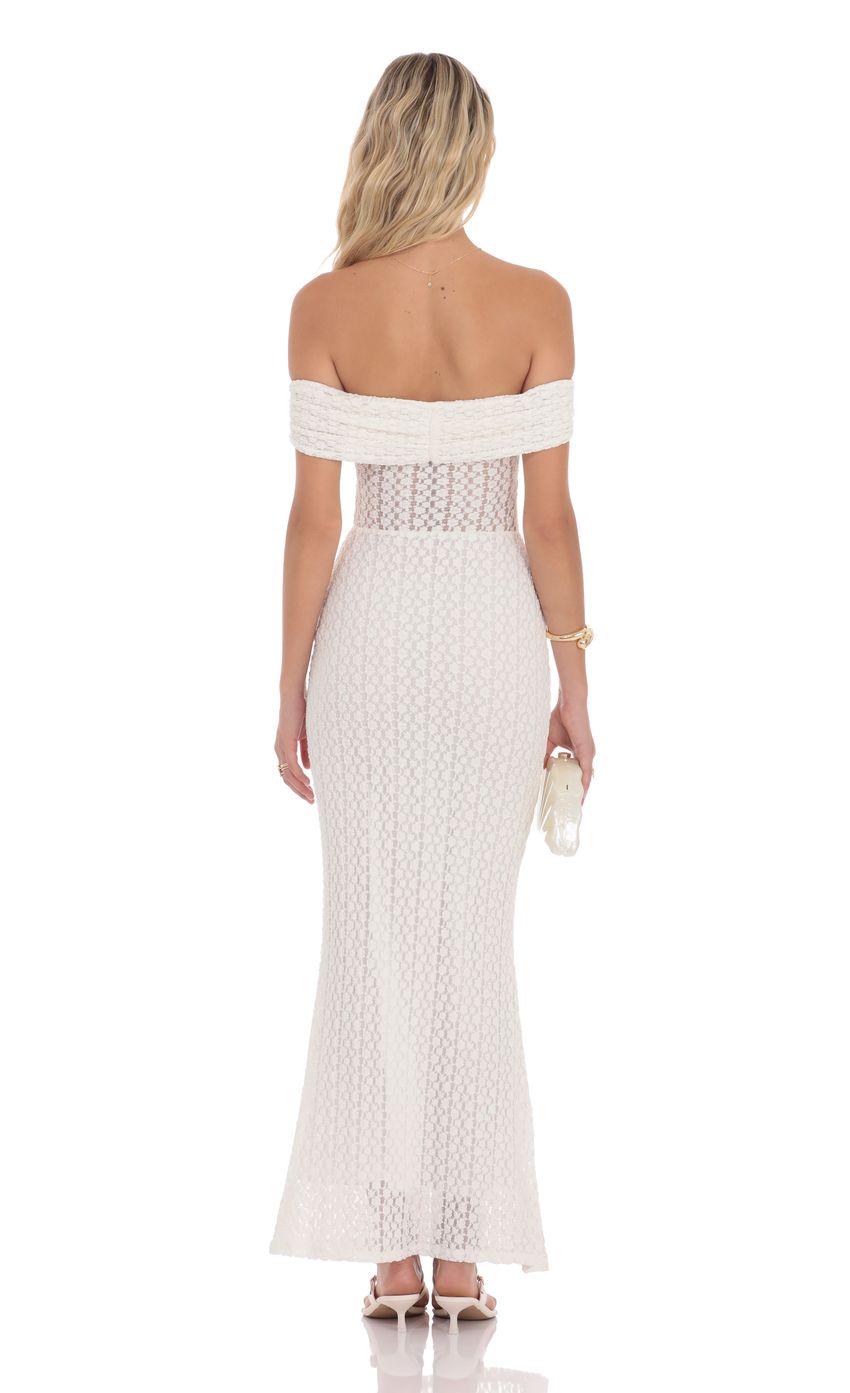 Picture Off Shoulder Lace Bodycon Maxi Dress in White. Source: https://media-img.lucyinthesky.com/data/product-media/850xAUTO/cfae3a05-c600-4e1a-8d43-037a29edfa62.jpg