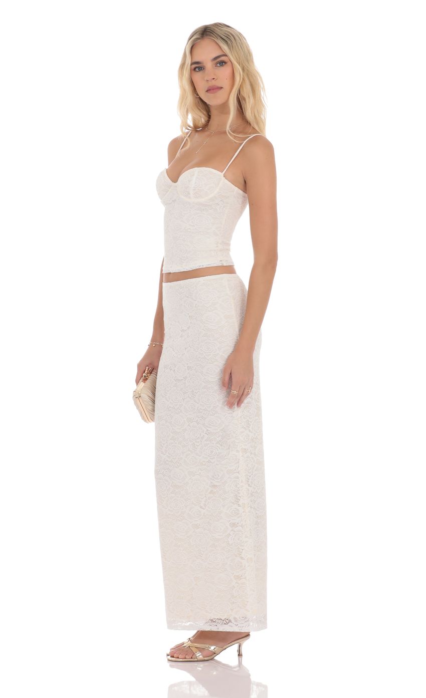 Picture Lace Bodycon Two Piece Set in Cream. Source: https://media-img.lucyinthesky.com/data/product-media/850xAUTO/dca4d09c-ecad-49c0-ab46-722bf3de9790.jpg