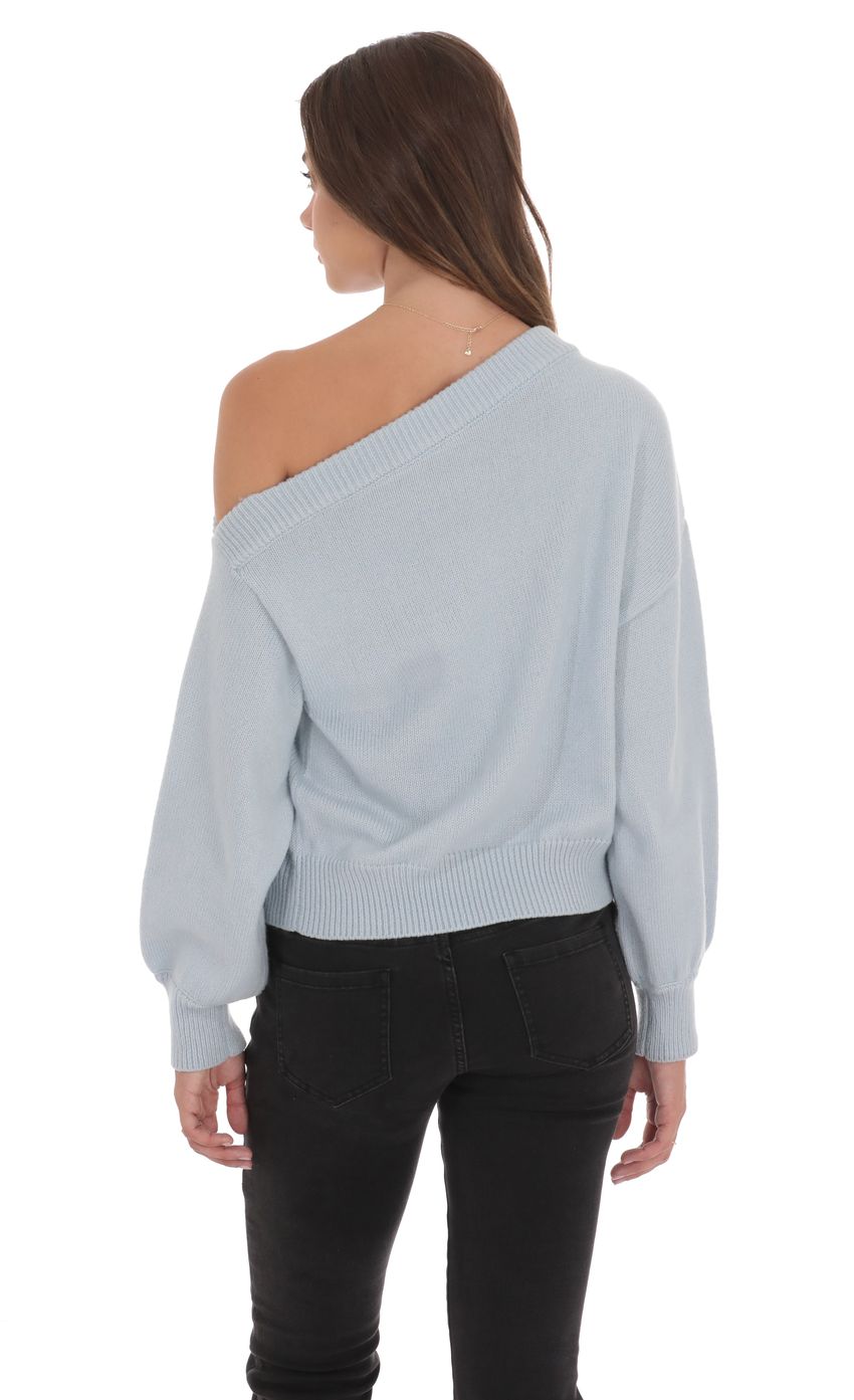 Изображение товара для Джемпер с открытыми плечами светло-голубого цвета