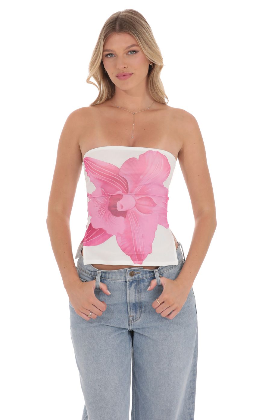 Picture Mesh Floral Slit Top in White. Source: https://media-img.lucyinthesky.com/data/product-media/850xAUTO/ef886059-94e1-42b2-8225-ed02e727b48f.jpg