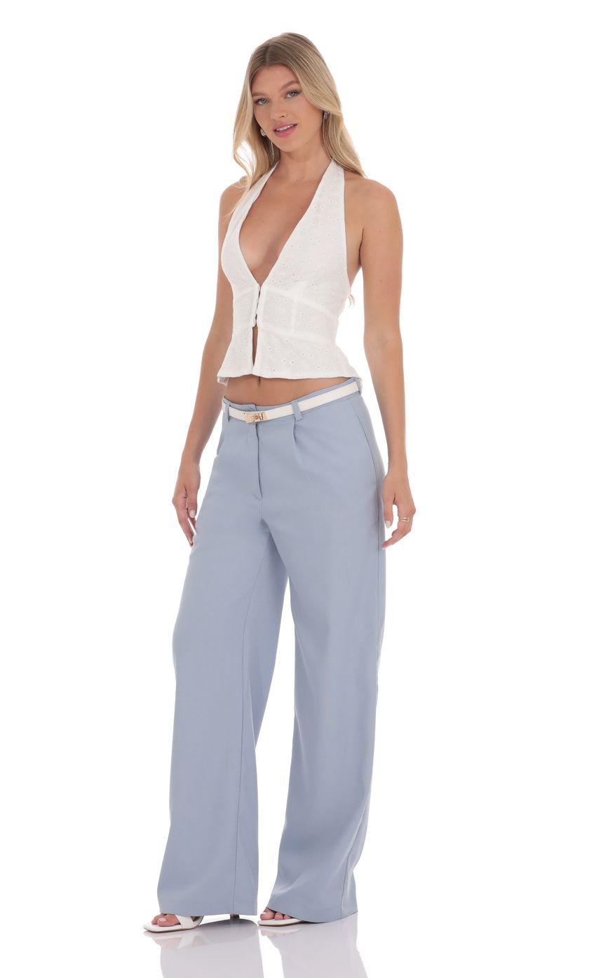 Picture Wide Leg Linen Pants in Sky Blue. Source: https://media-img.lucyinthesky.com/data/product-media/850xAUTO/f7ca918d-5449-453d-b8de-a9846c711077.jpg