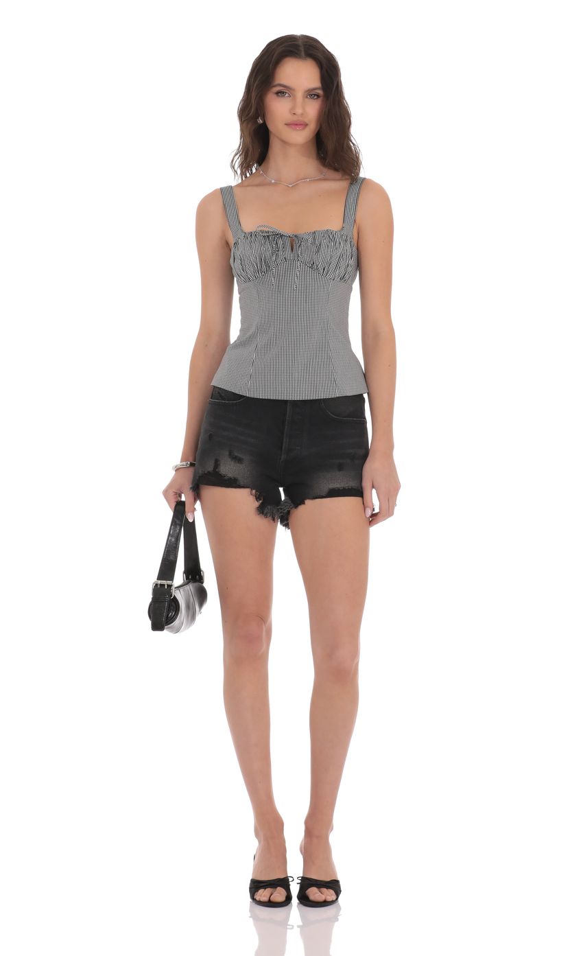Picture Ruched Gingham Top in Black and White. Source: https://media-img.lucyinthesky.com/data/product-media/850xAUTO/fd8ae03d-6b9d-46b0-963d-12c9d789830e.jpg