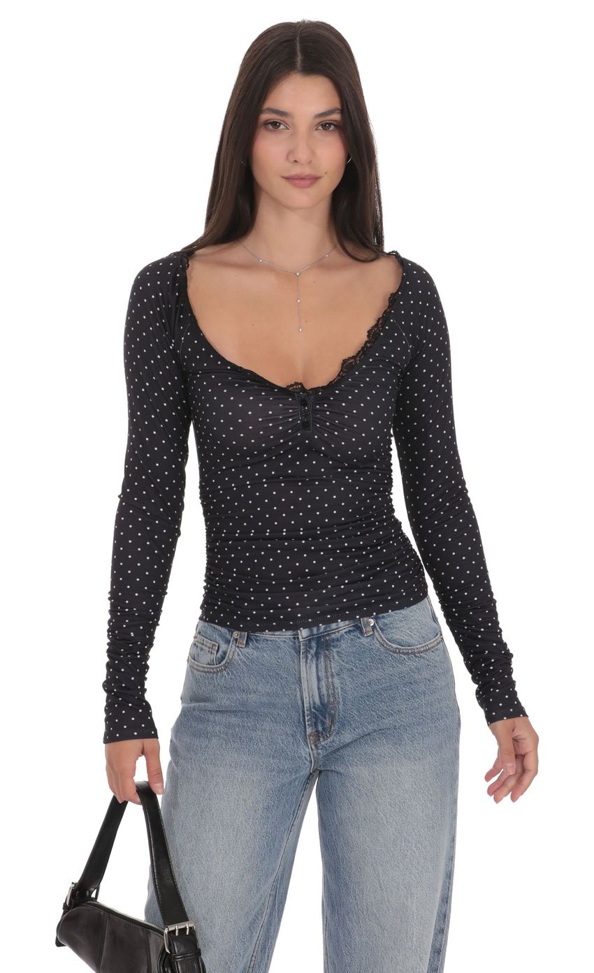 Изображение товара для Топ в горох с кружевной отделкой