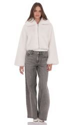 Изображение товара для Шуба из эко-меха молочного оттенка