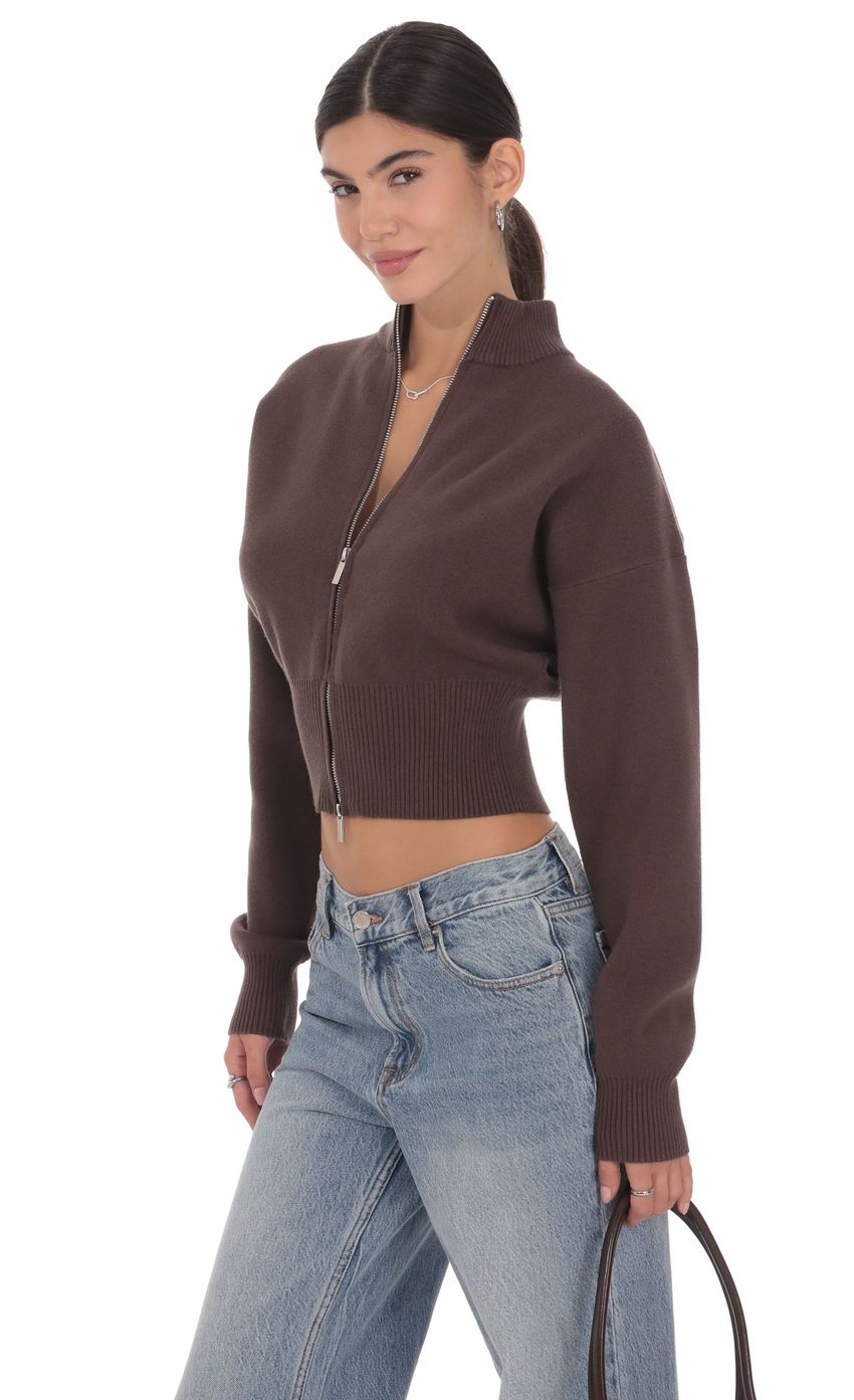 Изображение товара для Джемпер с молнией и воротником-стойкой коричневый