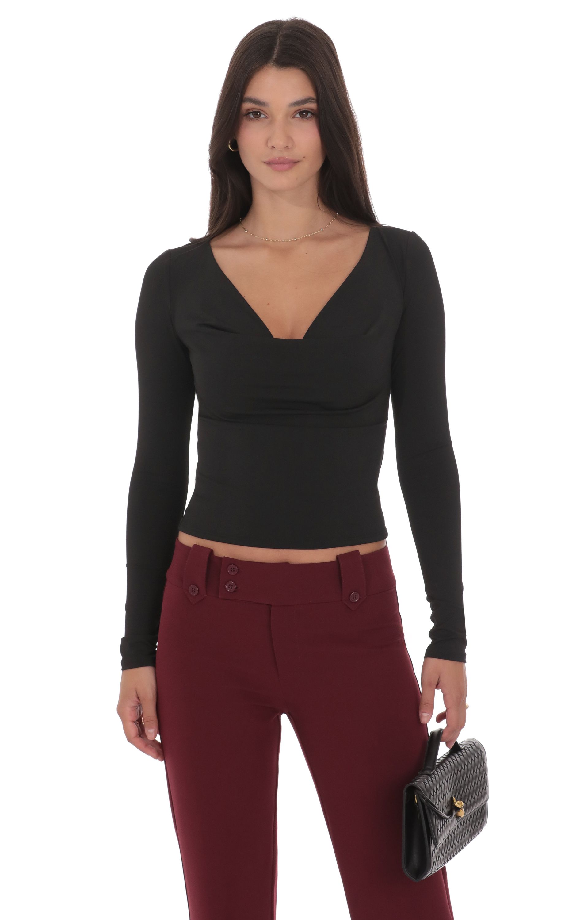 Топ с драпированным воротом и длинными рукавами